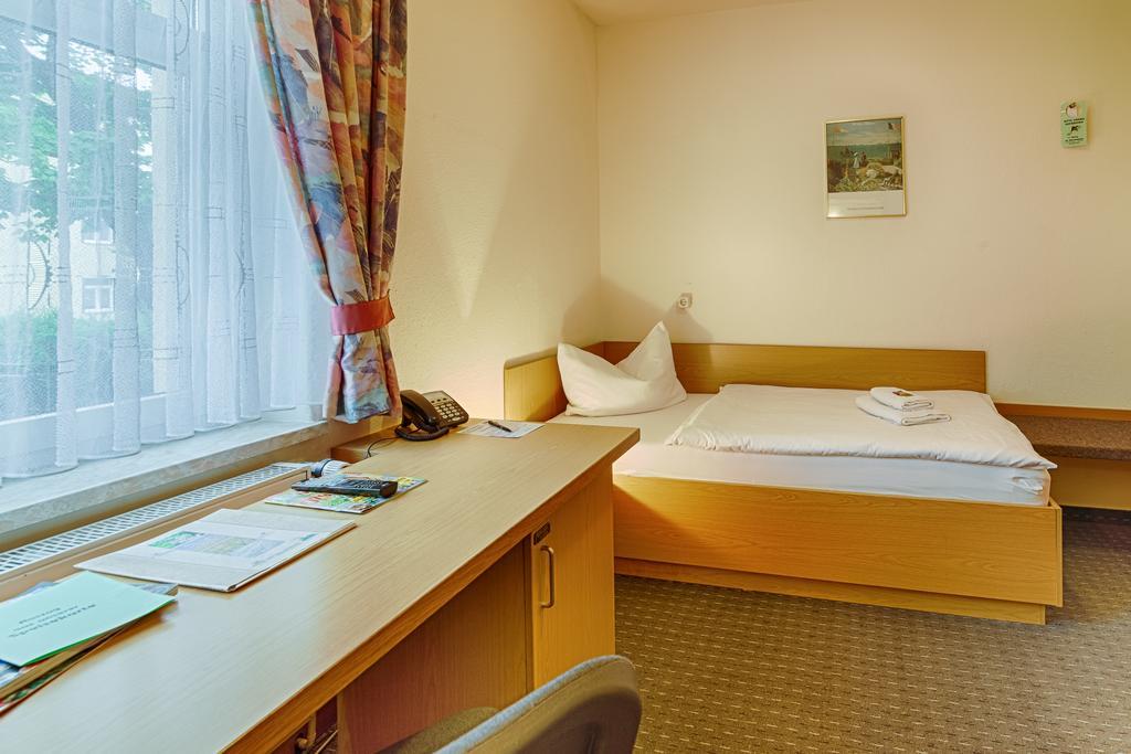 Hotel Am Galgenberg Гера Екстер'єр фото